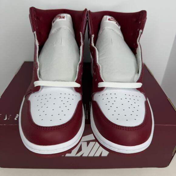 Air Jordan 1 Retro High OG White/Team Red Size 11 Men main image 3